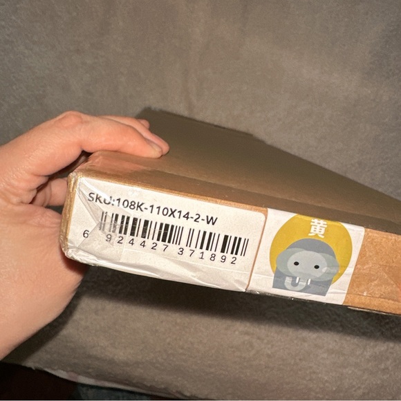 Varmilo 108-Key Dye Sub PBT Keycap Set - White and Grey - Picture 7 of 8